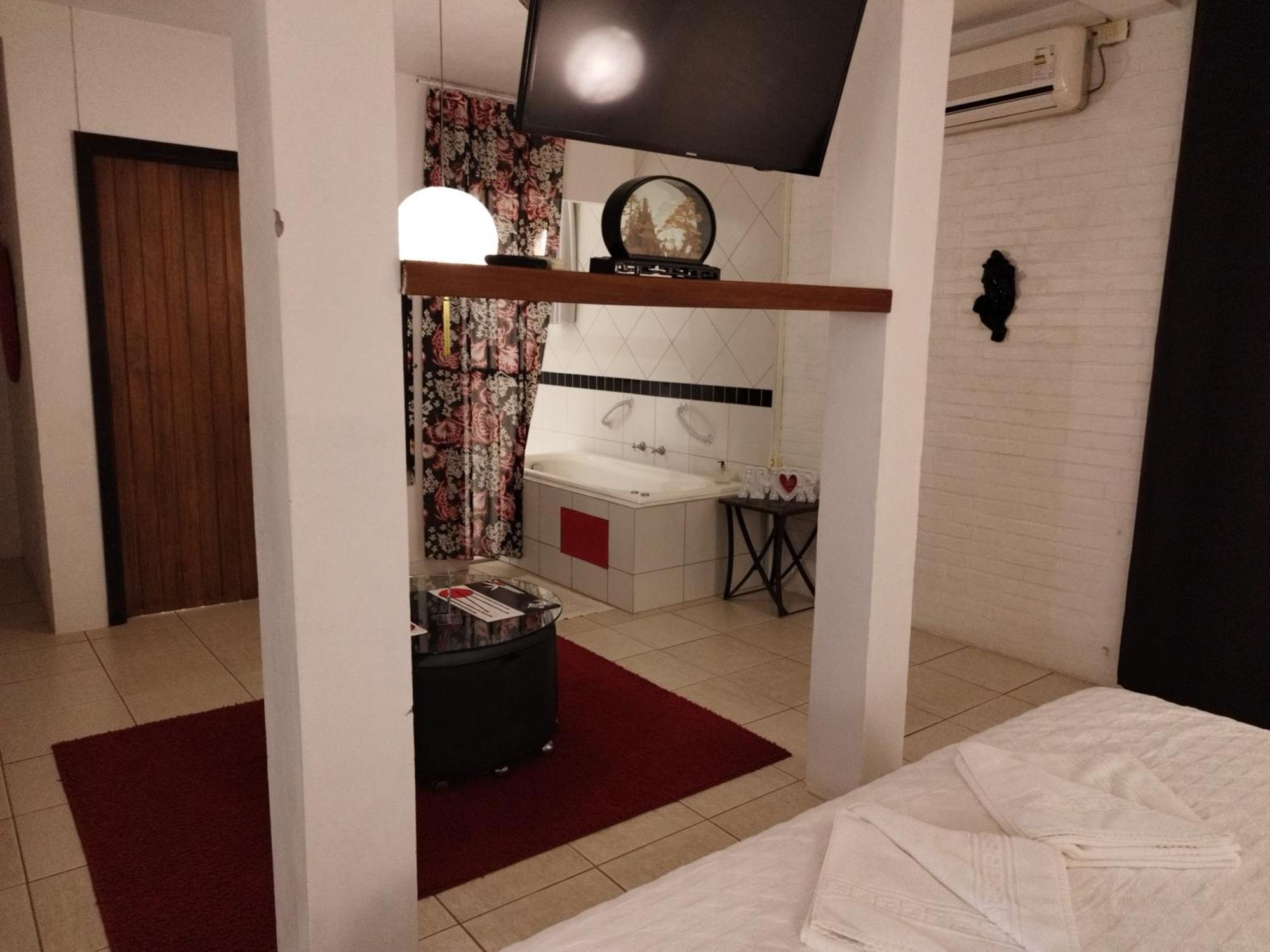 Hotel Spazio Ivoti Экстерьер фото